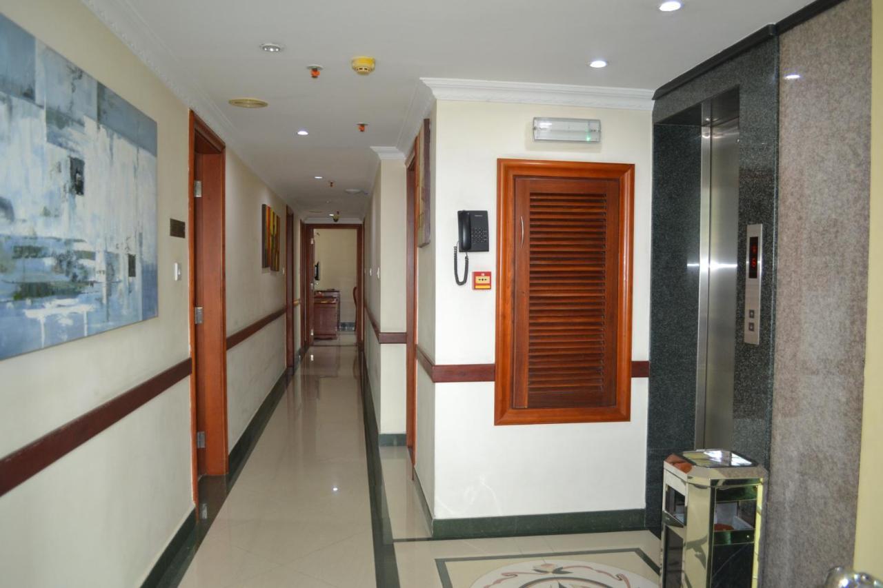 Hotel Nikko Towers Dar es Salaam Exterior foto